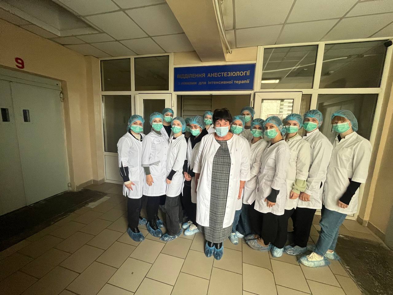 Дотик до професії: студенти коледжу побачили роботу лікарів інтенсивної терапії зсередини