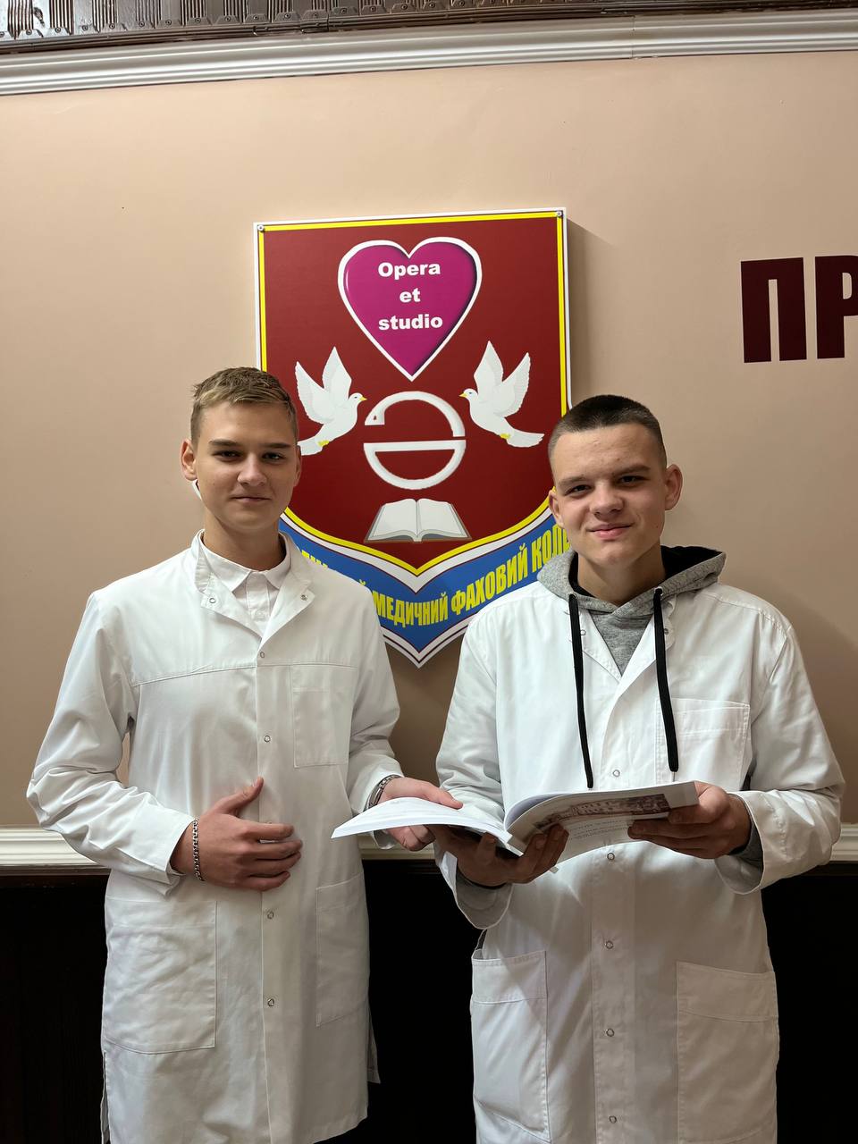 bca01c5f-c459-41a9-a357-7d212d588f07