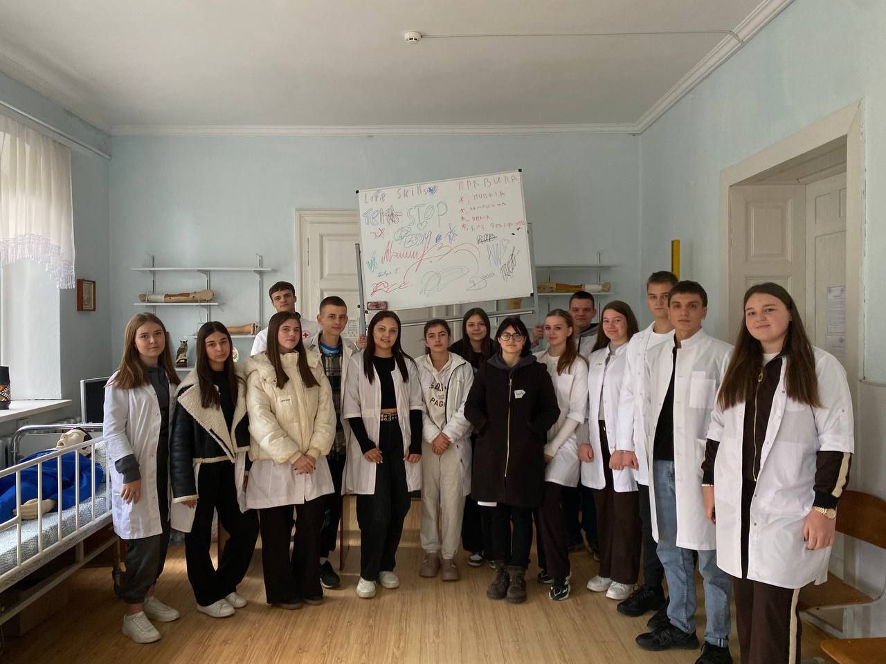 Співпраця з Товариством Червоного Хреста України: у коледжі відбулася сесія з розвитку культури миру та ненасильства
